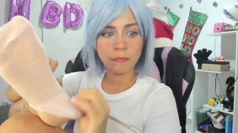 Snapshot of rea_winry chatting on 11, 12, 2024 Rea online show from 11, 12, 2024