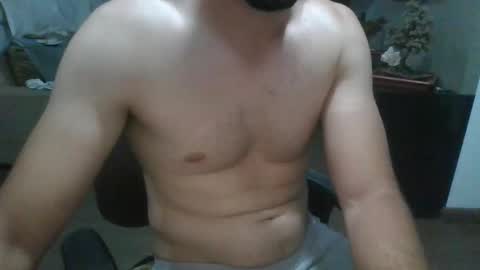 Snapshot of real_brazilian_boy chatting on 28, 11, 2025 real_brazilian_boy online show from 28, 11, 2025