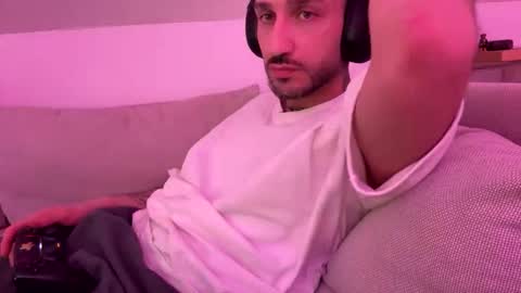 realdeal2000 online show from 26, 4, 2026