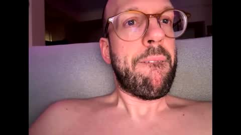 Snapshot of realhorsedick chatting on 21, 4, 2026 HugeSecret online show from 21, 4, 2026
