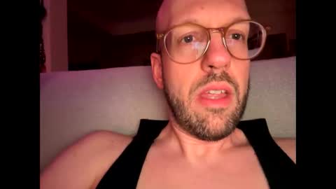 Snapshot of realhorsedick chatting on 3, 5, 2026 HugeSecret online show from 3, 5, 2026
