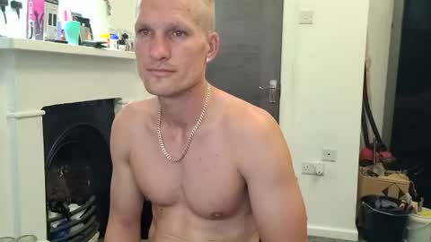 Snapshot of reallyman7 chatting on 27, 7, 2026 Ask me online show from 27, 7, 2026