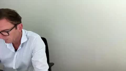 realstuff_ online show from 30, 6, 2026
