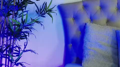 rebbeccaray online show from 3, 2, 2026