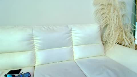 Rebeca Williams online show from 24, 2, 2025