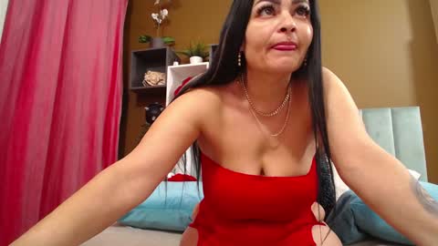 Snapshot of rebecablackx chatting on 5, 2, 2025 rebecablackx online show from 5, 2, 2025