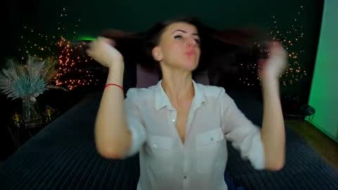 rebecca_diamonds online show from 24, 2, 2025