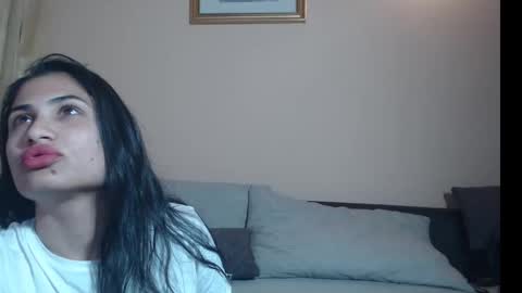 rebecka_sweet online show from 14, 5, 2026