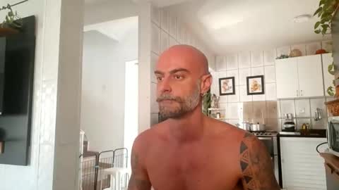 Snapshot of recoromanello chatting on 25, 5, 2026 Reco Romanello online show from 25, 5, 2026