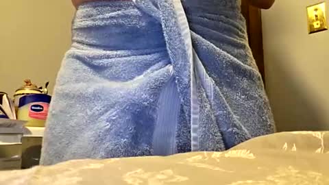 Snapshot of red24devils chatting on 17, 10, 2025 red24devils online show from 17, 10, 2025