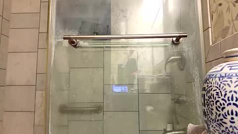 Snapshot of red24devils chatting on 4, 11, 2025 red24devils online show from 4, 11, 2025