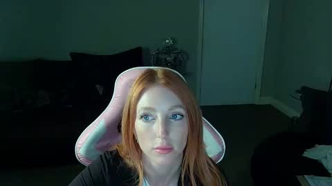 Red -  online show from 22, 9, 2025