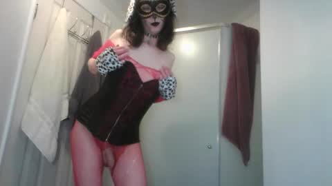 Red October SlutPuppy online show from 7, 6, 2026