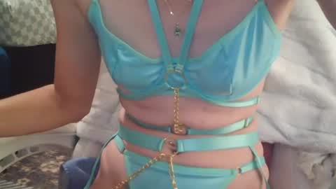 Red online show from 13, 11, 2025