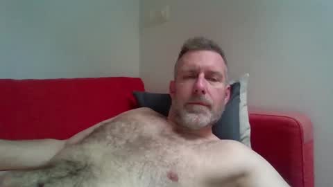 Red online show from 4, 12, 2024