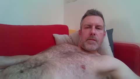 Red online show from 26, 12, 2024