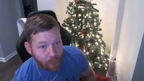 Snapshot of redbeardready4u chatting on 22, 12, 2024 Redbeardready4u online show from 22, 12, 2024