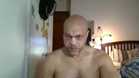 Snapshot of redbone441 chatting on 6, 2, 2026 Redbone online show from 6, 2, 2026