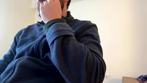 Snapshot of redchallenge chatting on 14, 12, 2025 Redchallenge online show from 14, 12, 2025