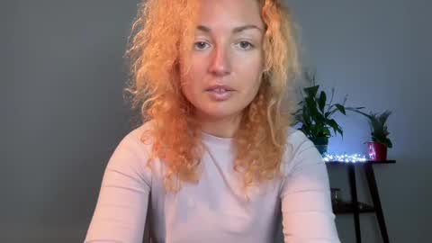 reddgirll online show from 3, 3, 2025