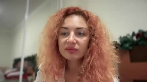 reddgirll online show from 28, 11, 2025