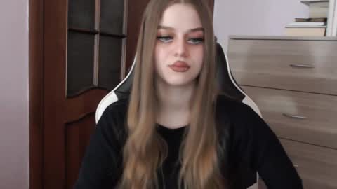 Lily online show from 24, 2, 2026