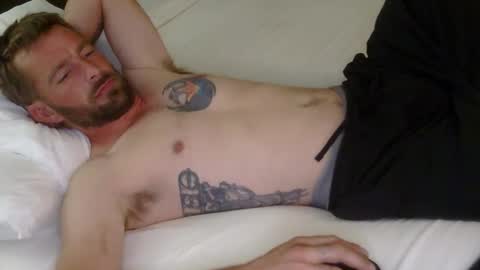 Snapshot of redheadlover828 chatting on 11, 5, 2026 Kevin online show from 11, 5, 2026