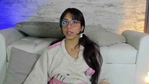 redhood_1_ online show from 9, 4, 2026