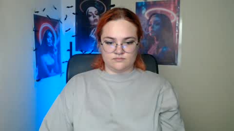 Snapshot of redhotqueen1 chatting on 20, 7, 2026 Rina online show from 20, 7, 2026