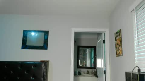 Snapshot of redinthebed chatting on 18, 12, 2025 InkedGinger online show from 18, 12, 2025