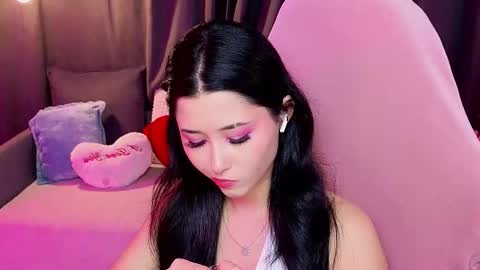 Kiara online show from 5, 3, 2026