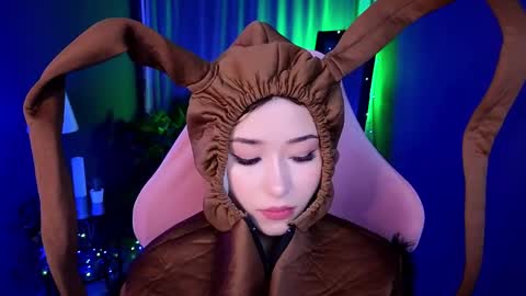 Kiara online show from 5, 4, 2026