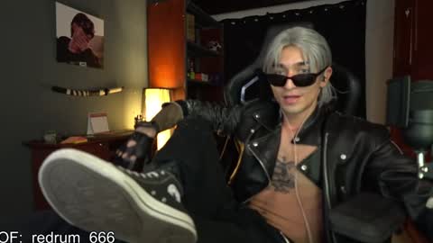 Red online show from 4, 2, 2025