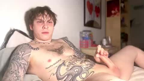 Snapshot of redrumbackwards chatting on 3, 3, 2025 redrum online show from 3, 3, 2025