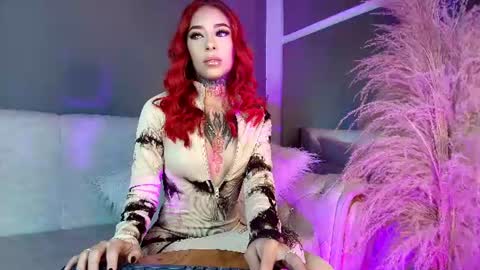 Snapshot of reds_velvet chatting on 12, 6, 2026 RED VELVET online show from 12, 6, 2026
