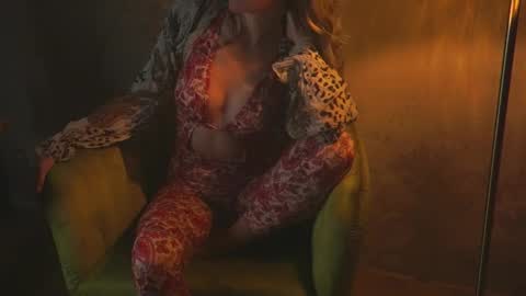 Red online show from 18, 10, 2025