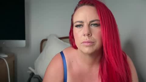 Snapshot of redvixen1 chatting on 23, 7, 2026 redvixen1 online show from 23, 7, 2026