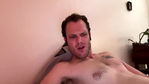 Snapshot of reed_thomas chatting on 20, 10, 2025 Reed Thomas online show from 20, 10, 2025