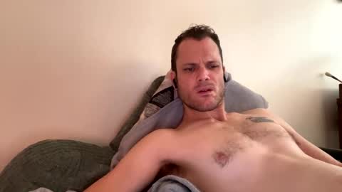 Snapshot of reed_thomas chatting on 27, 11, 2025 Reed Thomas online show from 27, 11, 2025