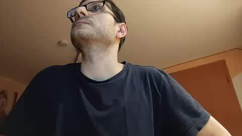 Snapshot of reeds44 chatting on 1, 3, 2026 reeds44 online show from 1, 3, 2026