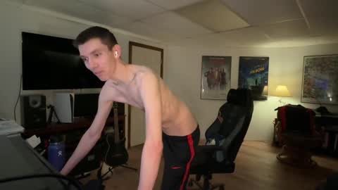 Snapshot of reelbigwang chatting on 8, 2, 2025 reelbigwang online show from 8, 2, 2025