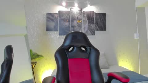 Snapshot of regan_pearson chatting on 15, 12, 2024 Regan online show from 15, 12, 2024