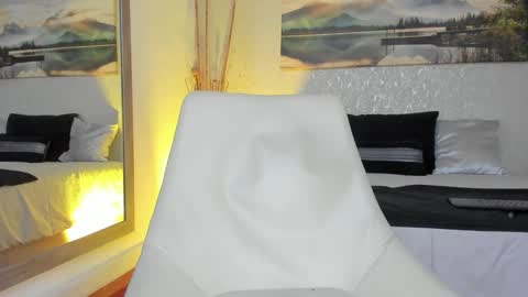 Snapshot of regan_pearson chatting on 27, 1, 2025 Regan online show from 27, 1, 2025