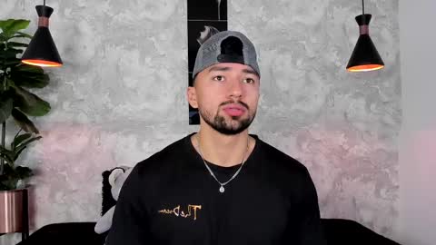 Snapshot of regan_pearson chatting on 13, 2, 2025 Regan online show from 13, 2, 2025