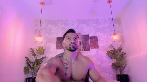 Snapshot of regan_pearson chatting on 9, 3, 2025 Regan online show from 9, 3, 2025