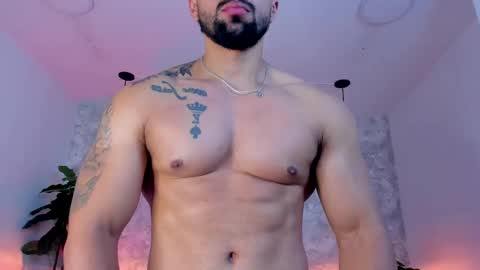 Snapshot of regan_pearson chatting on 14, 10, 2025 Regan online show from 14, 10, 2025