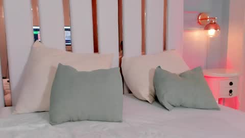 Regina  online show from 3, 4, 2026