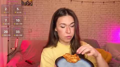 Snapshot of reginahawkinss chatting on 5, 12, 2025 ReginaHawkinss online show from 5, 12, 2025