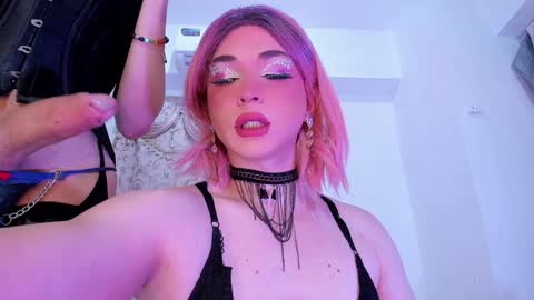 Snapshot of reginarose chatting on 11, 12, 2024 reginarose online show from 11, 12, 2024