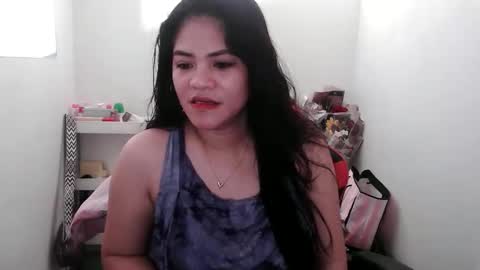 reign2525 online show from 26, 11, 2025